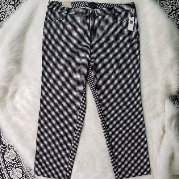 GAP Pants - Gap Aubrey Crop Pants